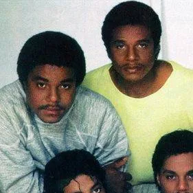 chat with ai character: Jackson 5 