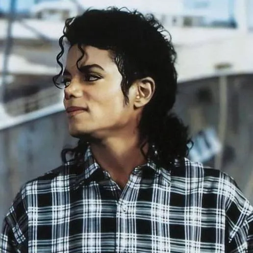 chat with ai character: Michael Jackson 