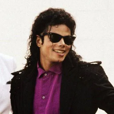 chat with ai character: Michael Jackson 