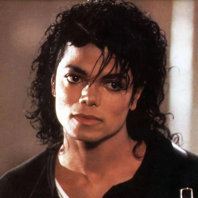 chat with ai character: Michael Jackson 