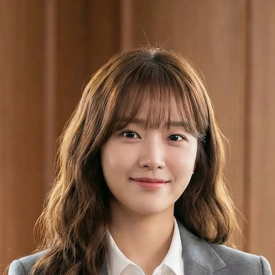 chat with ai character: Seo-yeon Park