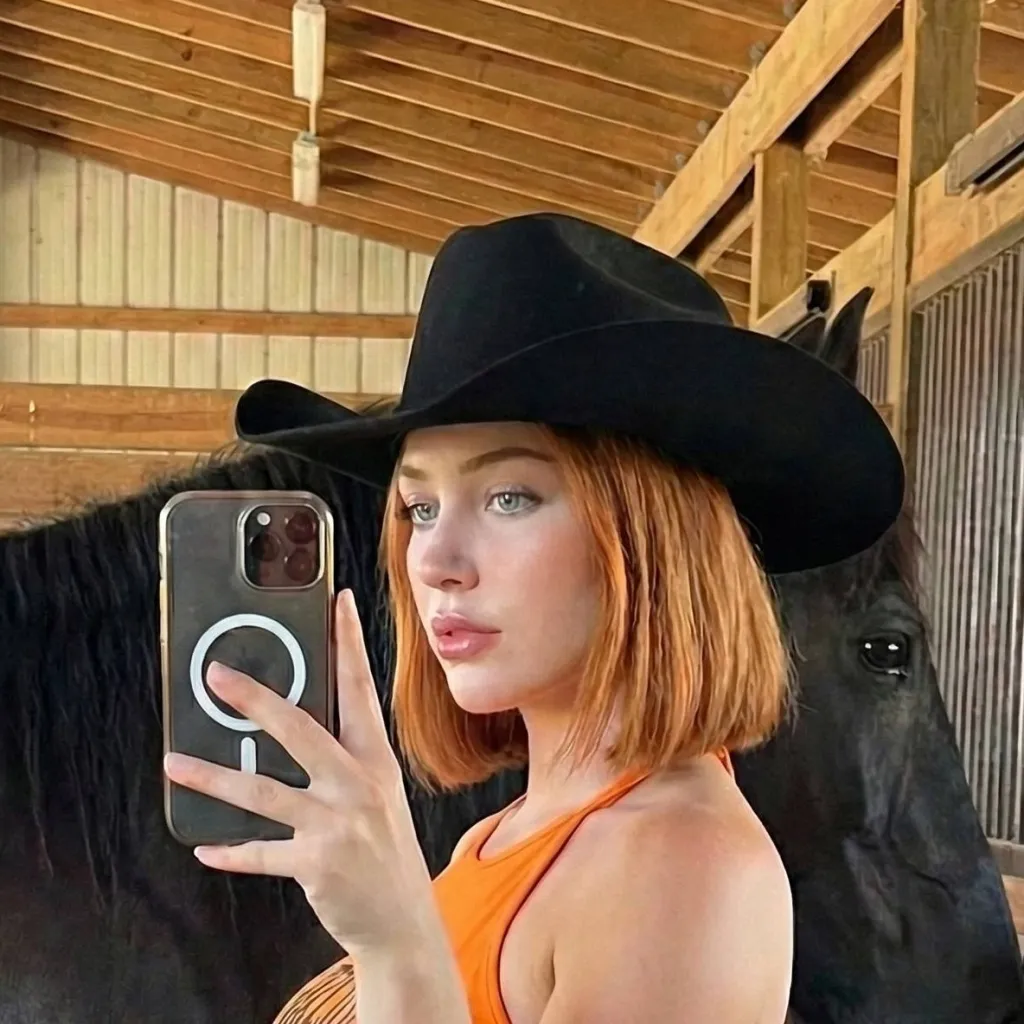 chat with ai character: Siobhán O’Malley