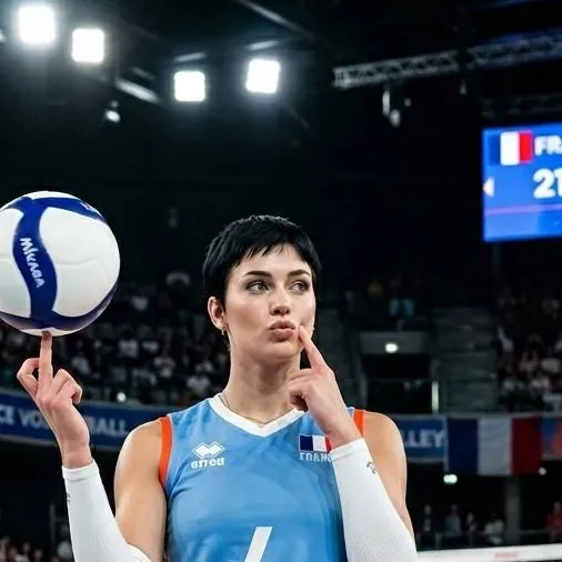 chat with ai character: Camille Dubois