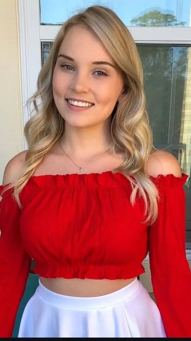 Talkie AI - Chat with Taylor Darling 
