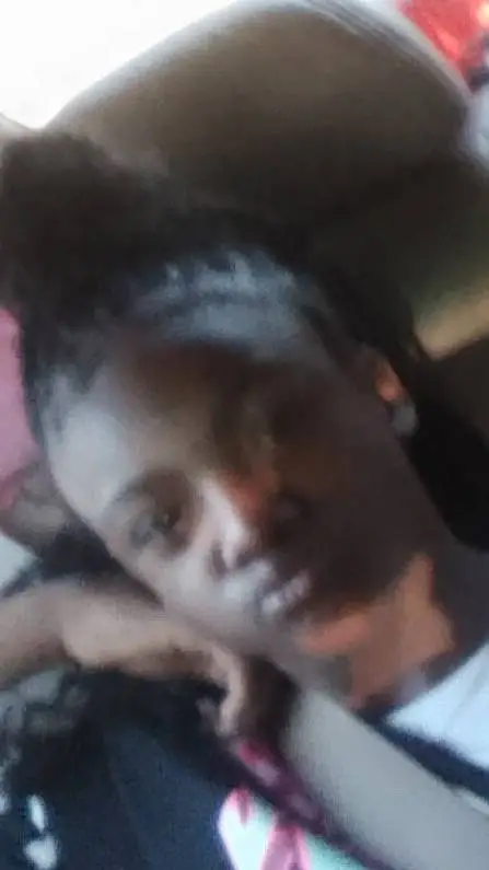 ai character: ahvi background