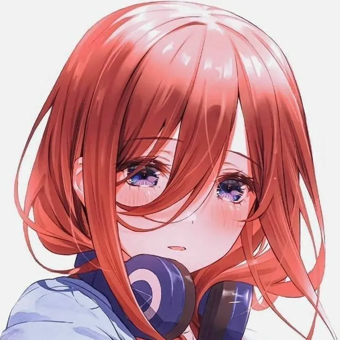 chat with ai character: Miku Nakano 