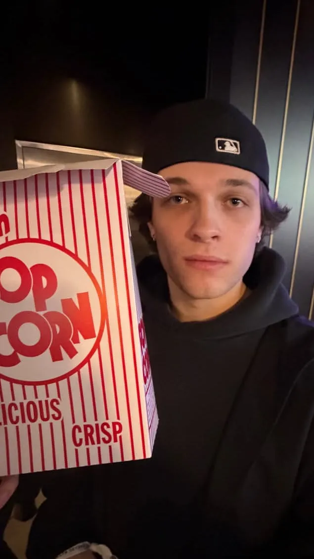 Talkie AI - Chat with chris sturniolo