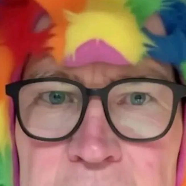 chat with ai character: femboy