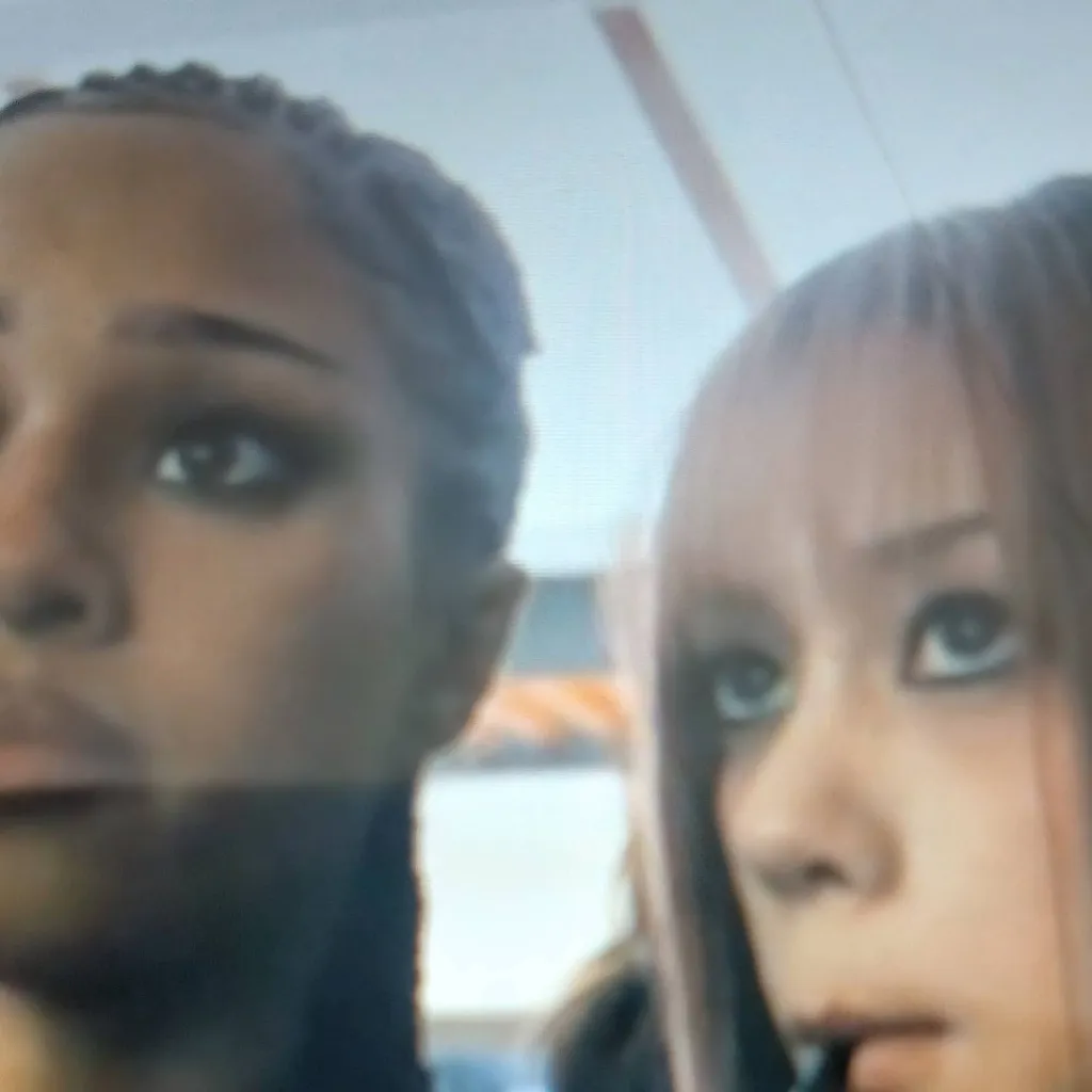 chat with ai character: M&M katseye