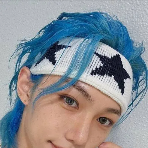 chat with ai character: ★felix★