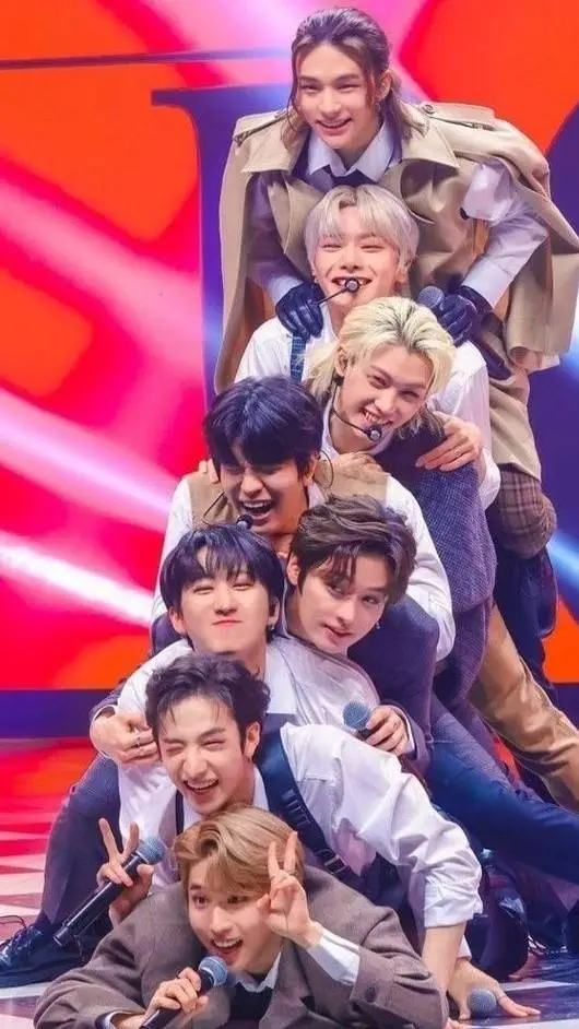 ai character: Stray kids background