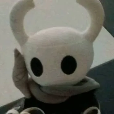 chat with ai character: Alguien 