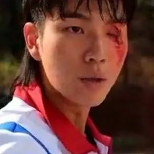 chat with ai character: Yoon Gwi-nam 