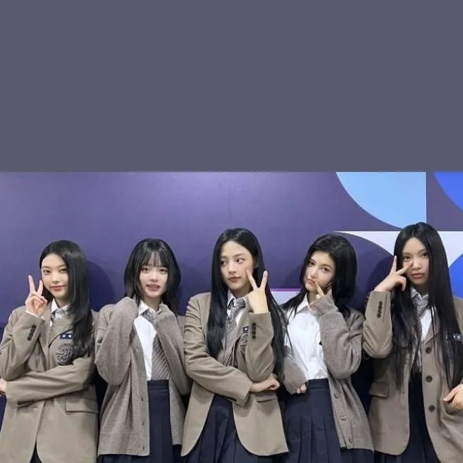 chat with ai character: NewJeans 