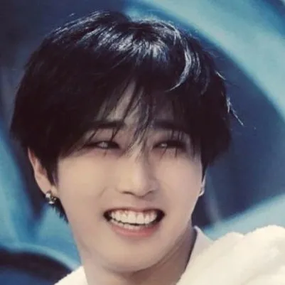 chat with ai character: Han anxiety 