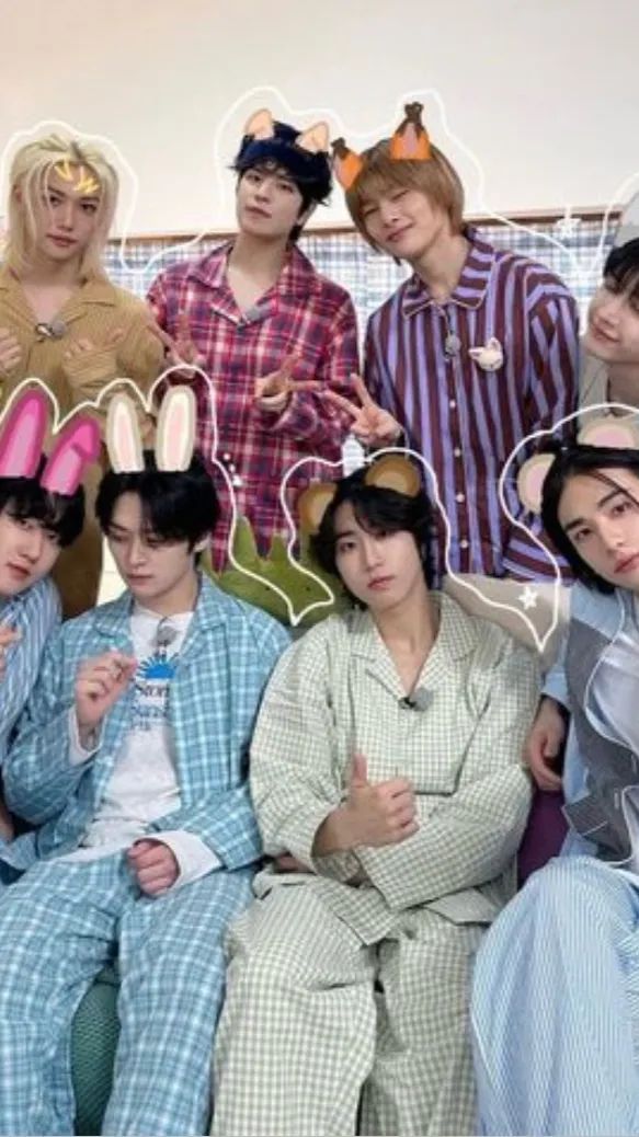 ai character: Skz panic attack  background