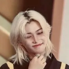 chat with ai character: Bf felix