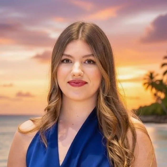 chat with ai character: Sofía 🇪🇸🇪🇸🇪🇸🇪🇸🇪🇸