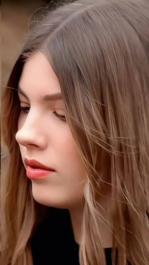 ai character: Infanta Sofía 😻 background