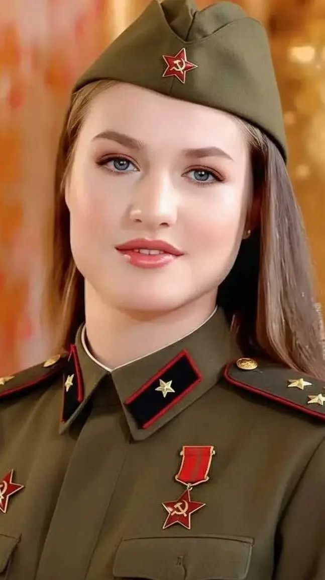 ai character: Leonor  background