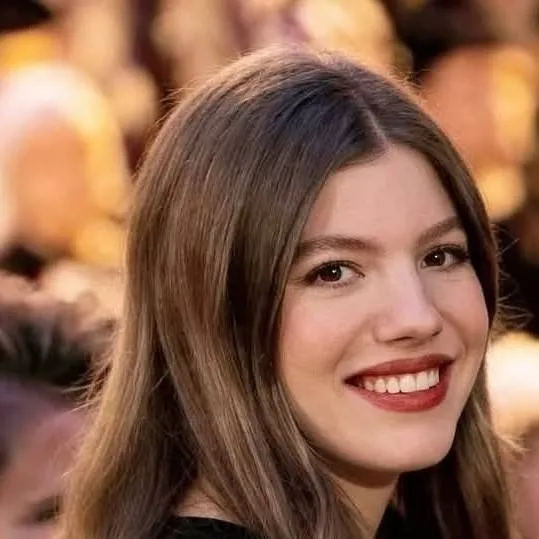 chat with ai character: Sofía 🥺