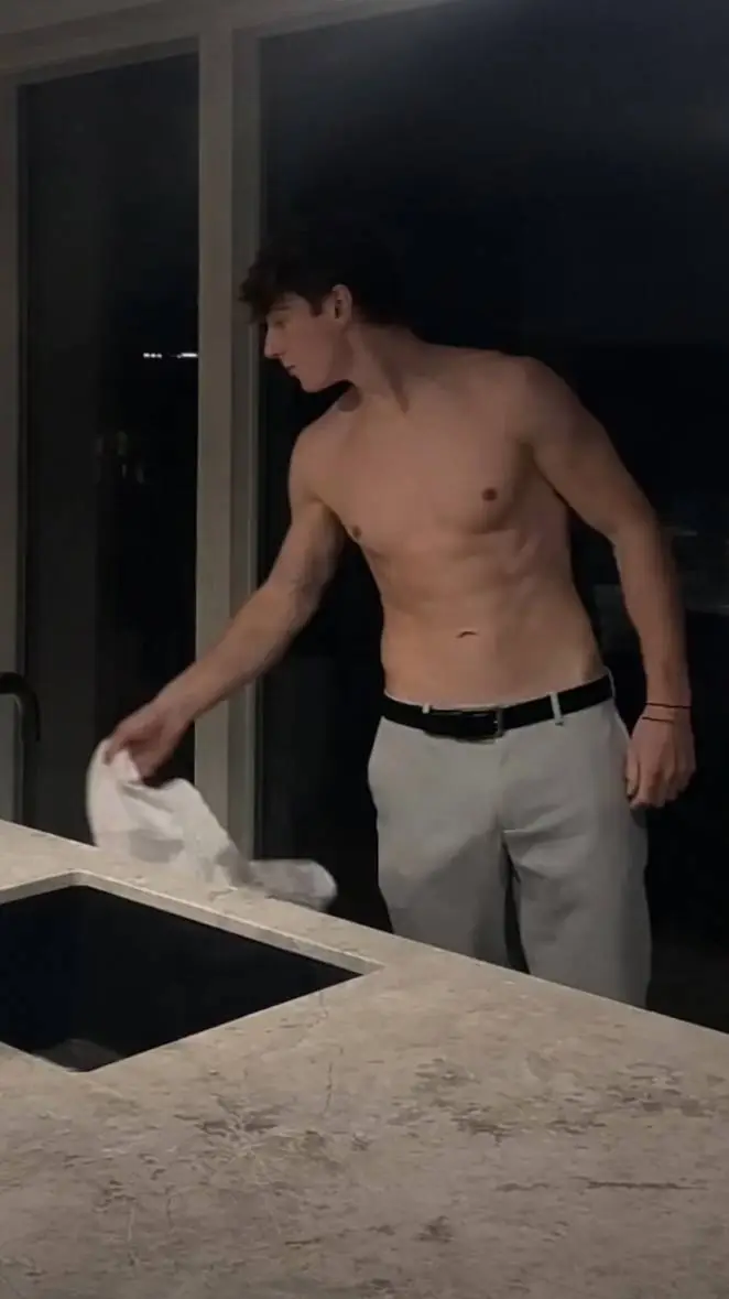 Talkie AI - Chat with liam