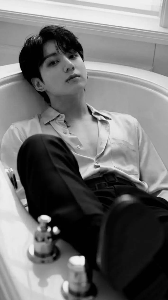 Talkie AI - Chat with Jungkook (vampiro)