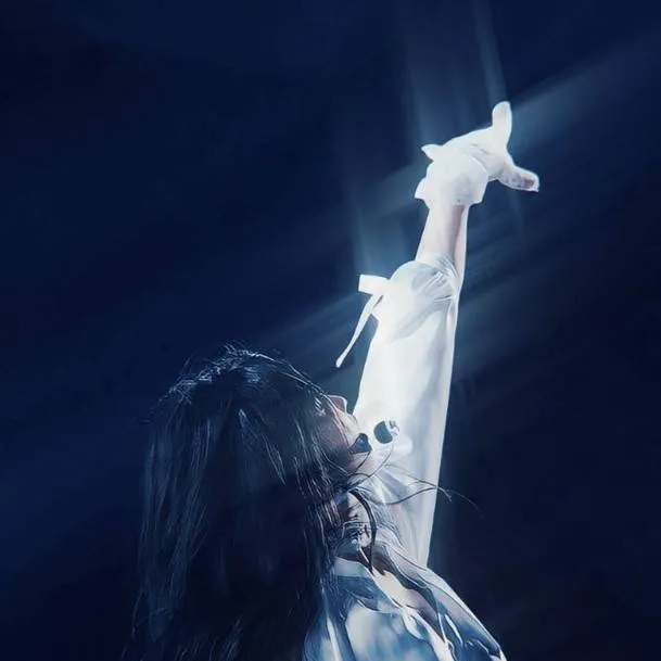 chat with ai character: 💍jennie Kim🌹