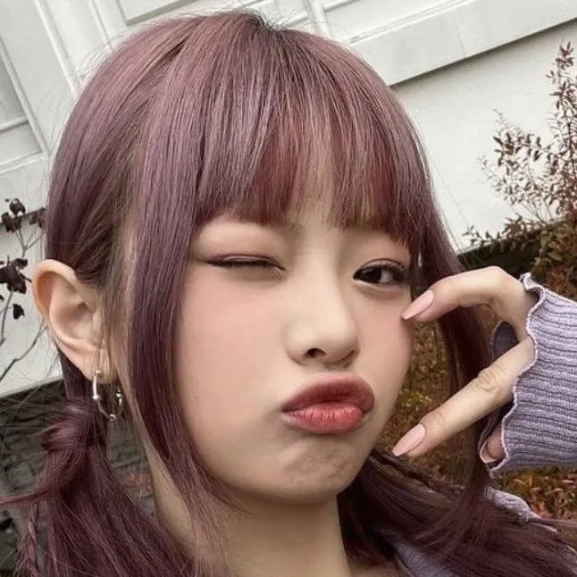 chat with ai character: Hanni (NJZ)