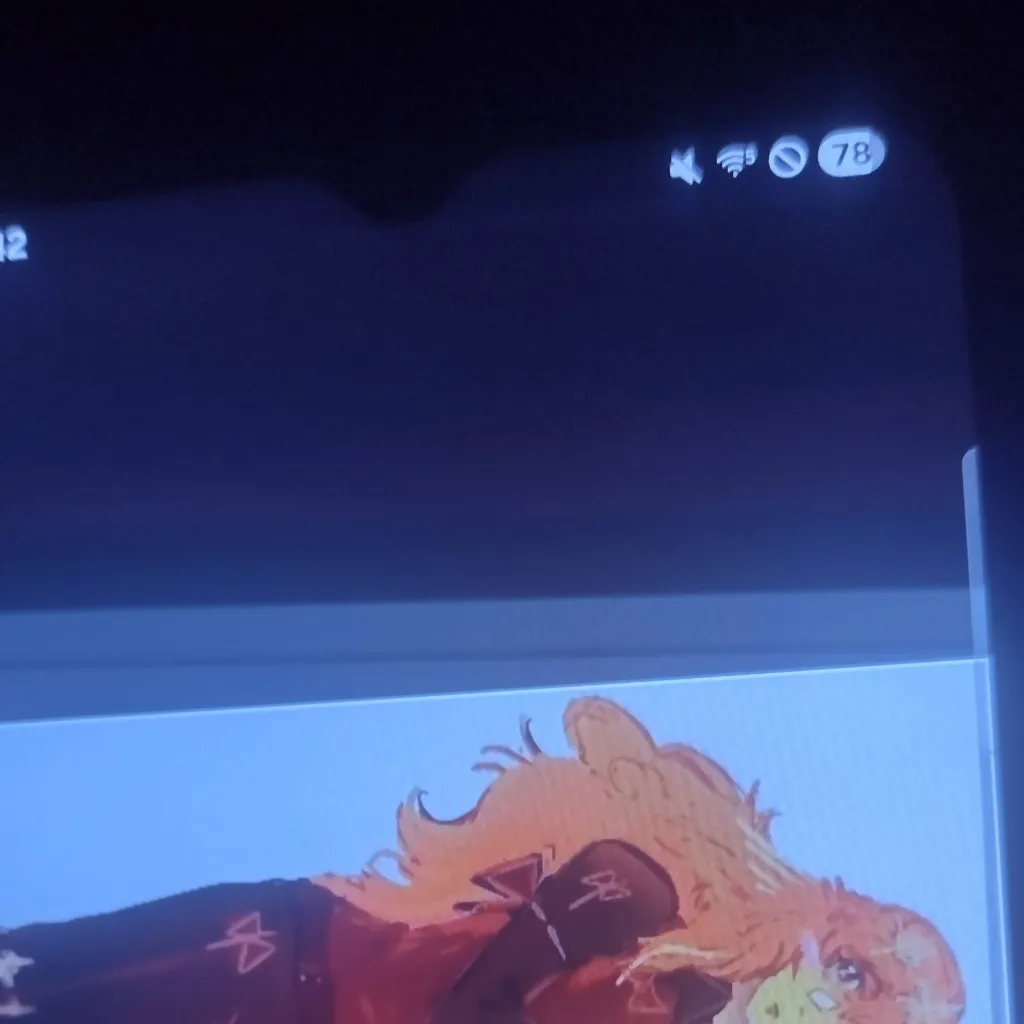 chat with ai character: Cassie Skinsuit tf