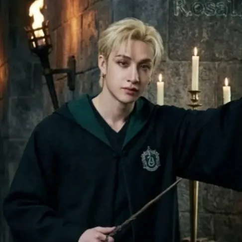 chat with ai character: Bangchan