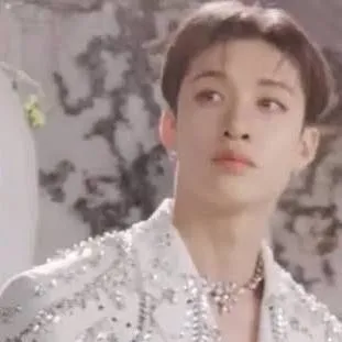 chat with ai character: Bangchan 