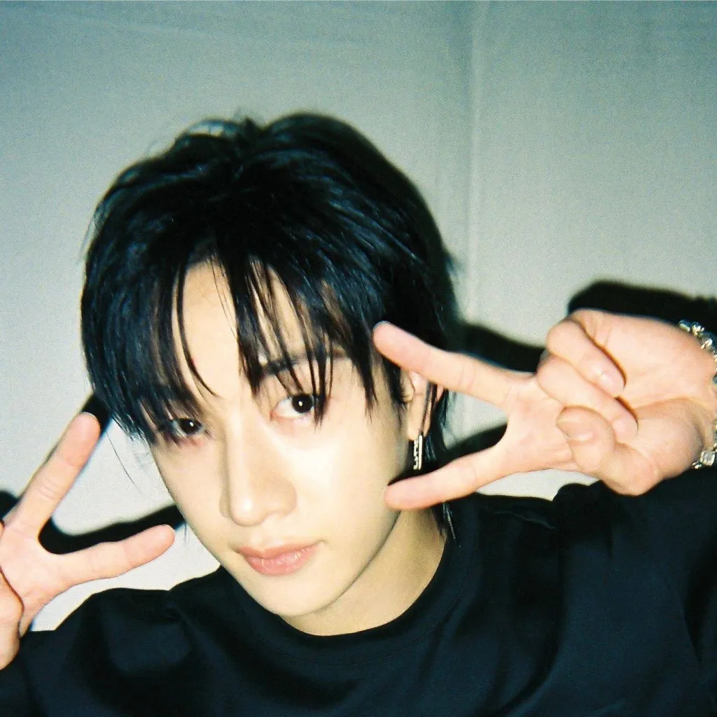 chat with ai character: Bangchan_BL