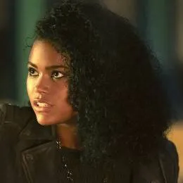 chat with ai character: Thalia Grace (PJO)