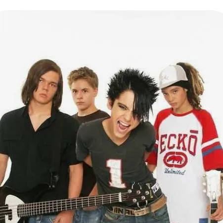 chat with ai character: Tokio Hotel 
