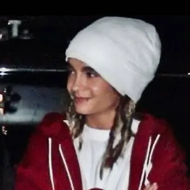 chat with ai character: tom kaulitz 
