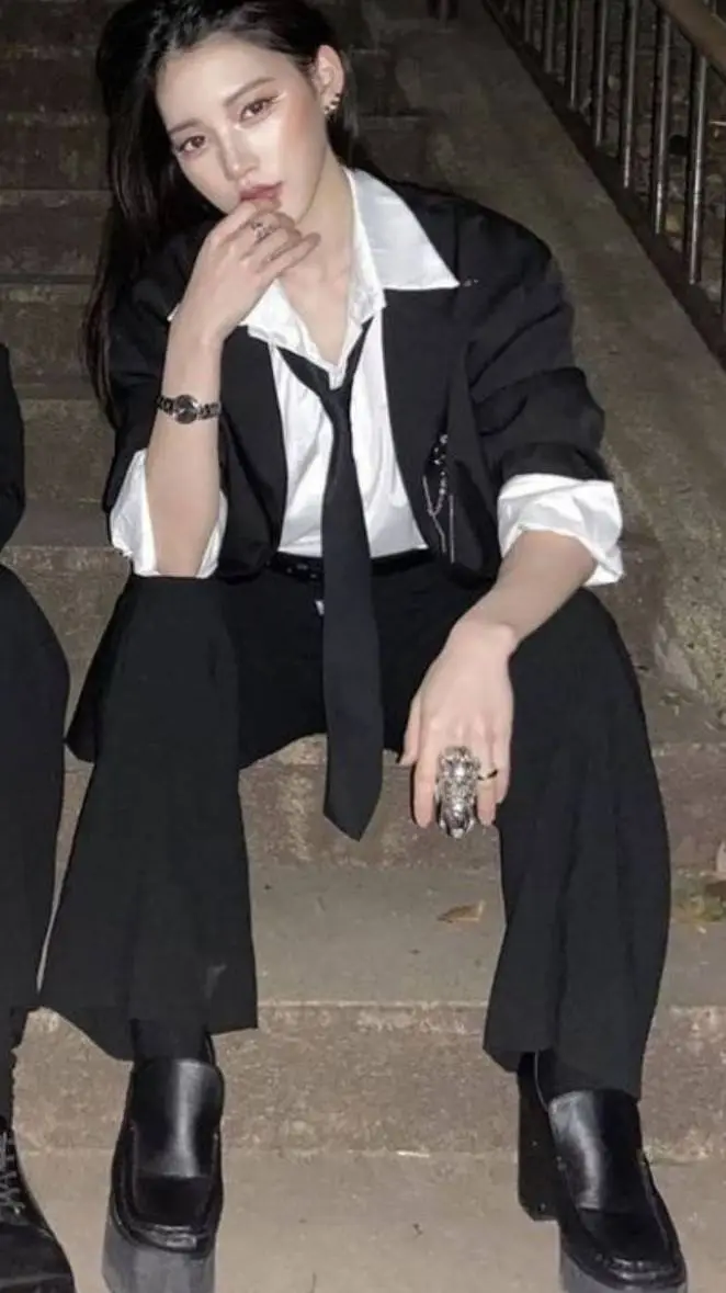 ai character: daca background