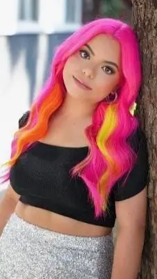 Talkie AI - Chat with Susy Mouriz