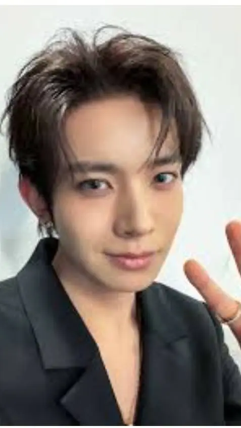 Talkie AI - Chat with EVAN (Fansign)