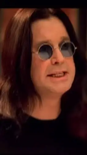 ai character: Ozzy vists school background