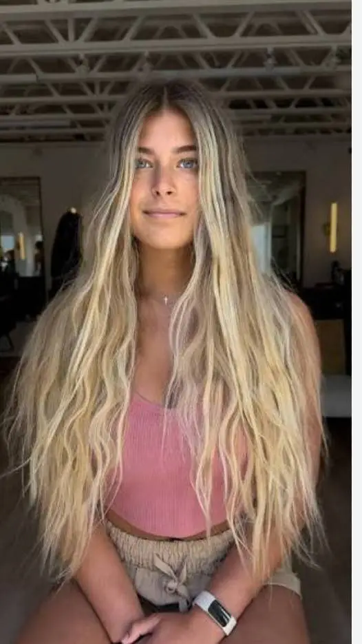 ai character: claira 4 irl background