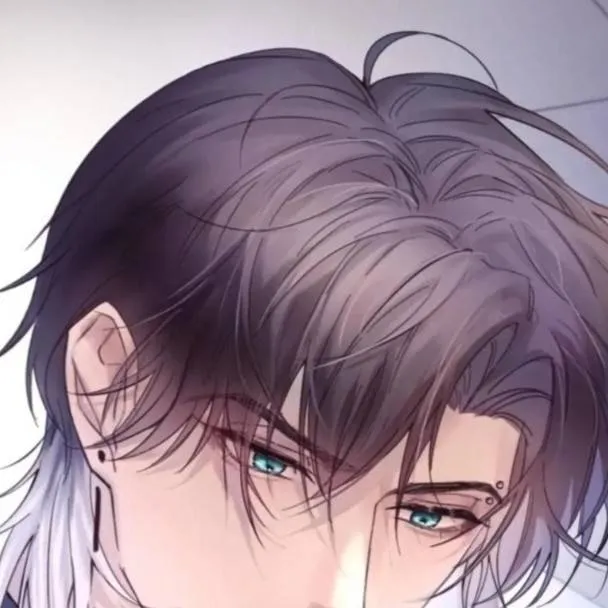 chat with ai character: Mathias★