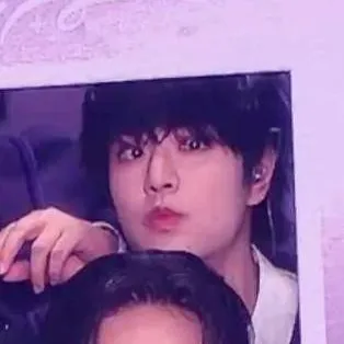 chat with ai character: SKZ SLEEPOVER