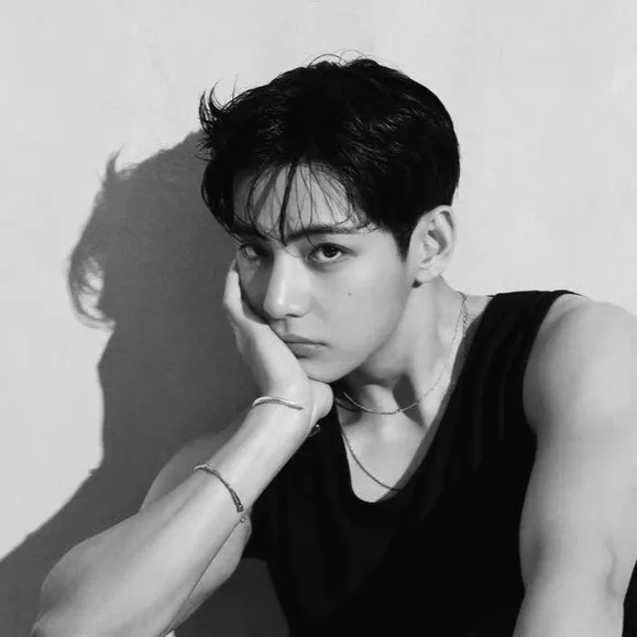 chat with ai character: Taehyung 
