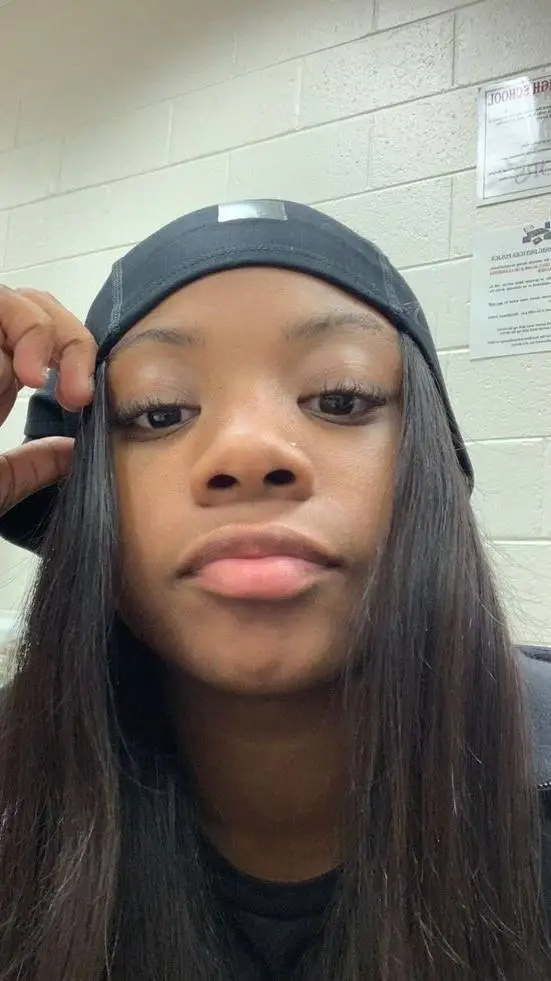 Talkie AI - Chat with Alyssa 