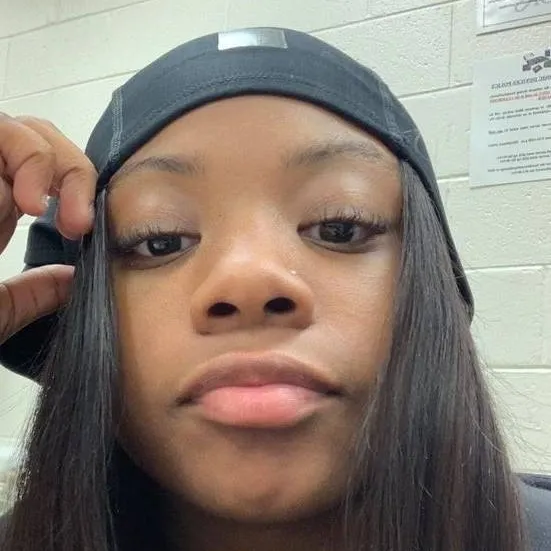 chat with ai character: Alyssa 