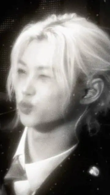 ai character: Stray kids background