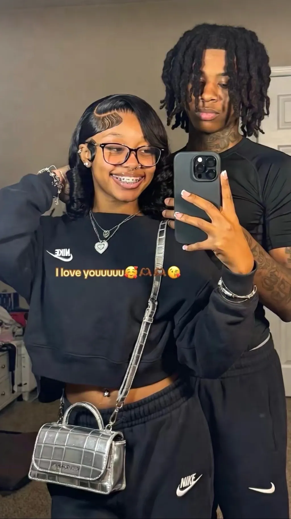 ai character: Mari  background