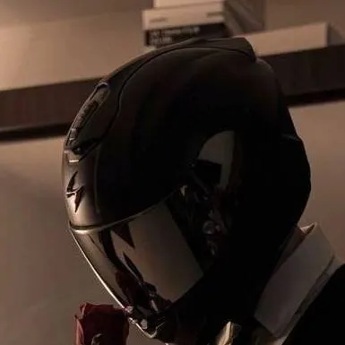 chat with ai character: Christian 