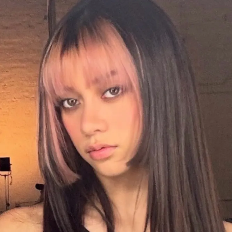 chat with ai character: Megan